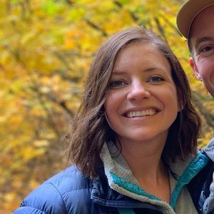 Meet your Posher, Claire